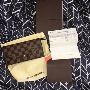 LV Damier Wallet with pullout change purse